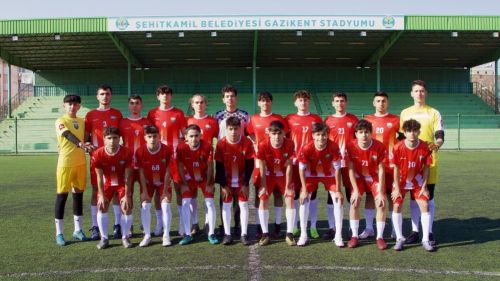 Şehitkamil Futbol Akademisi’nde yarıyıl mesaisi başladı